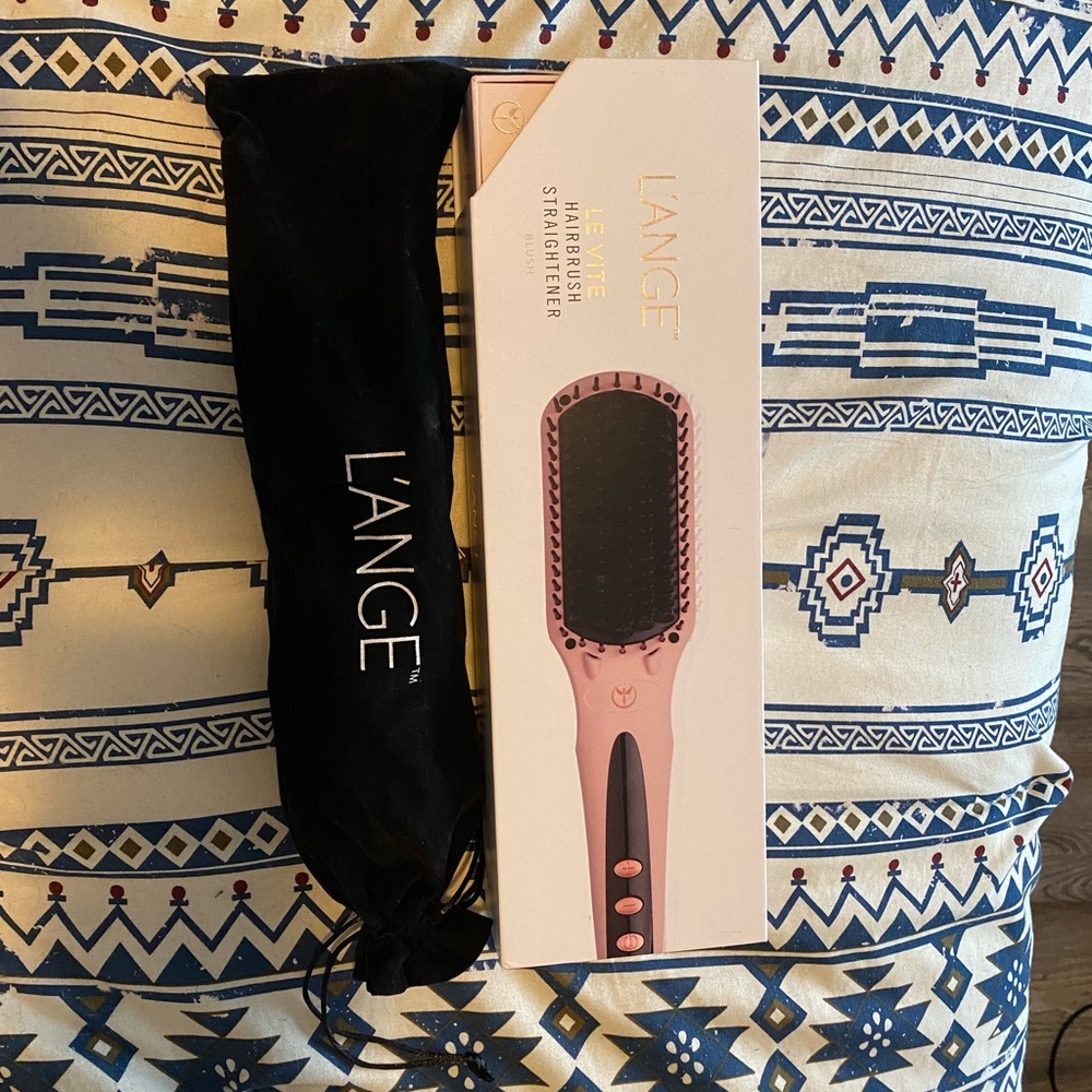 L’ANGE hairbrush straightener